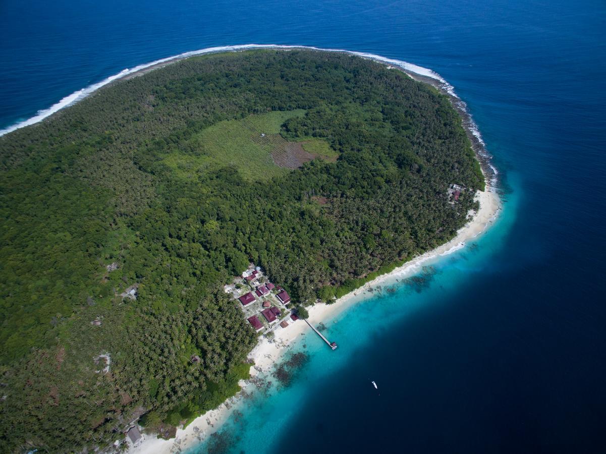 Puri Asu Resort Palau Asu Exterior foto
