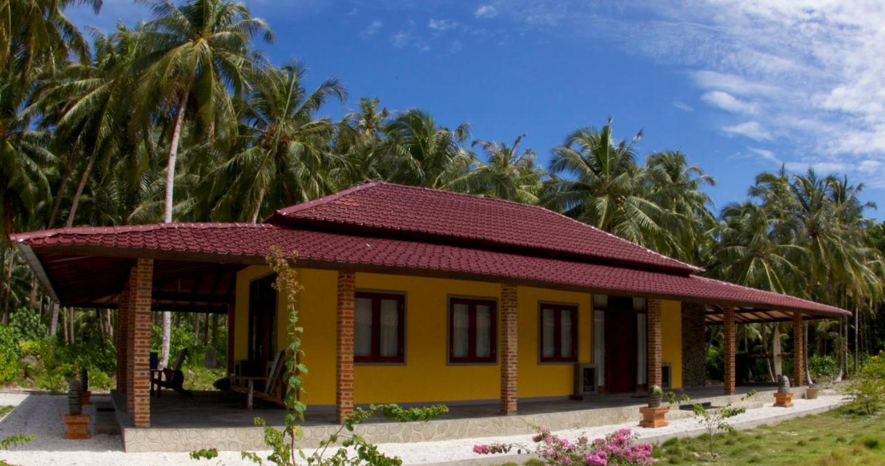 Puri Asu Resort Palau Asu Cameră foto